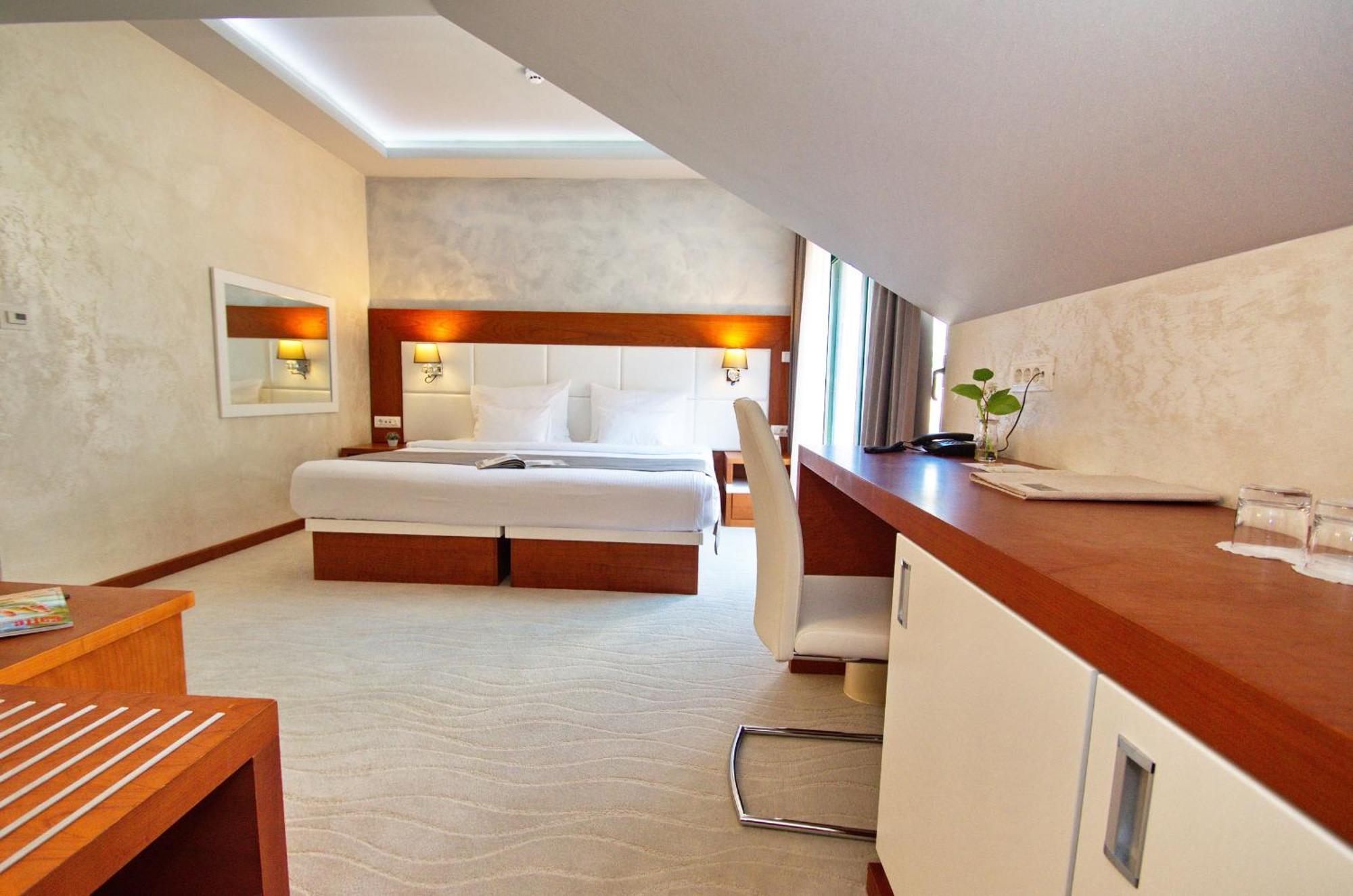 Hotel Porto In Kotor Habitación foto
